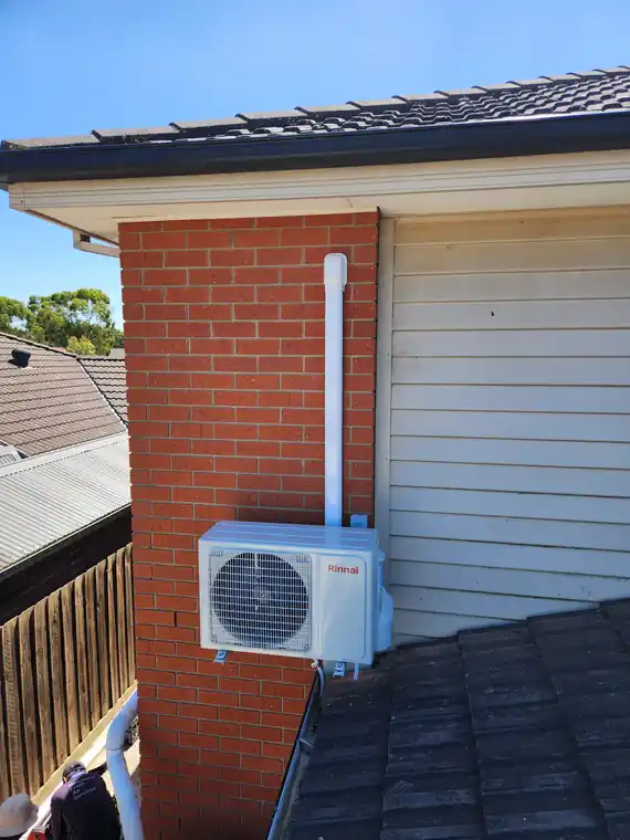 Daikin wall installation